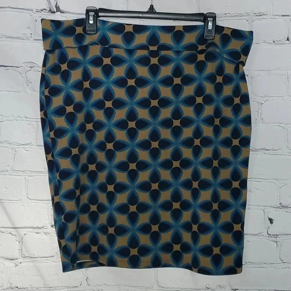 LulaRoe Cassie Pencil Skirt Size 3x